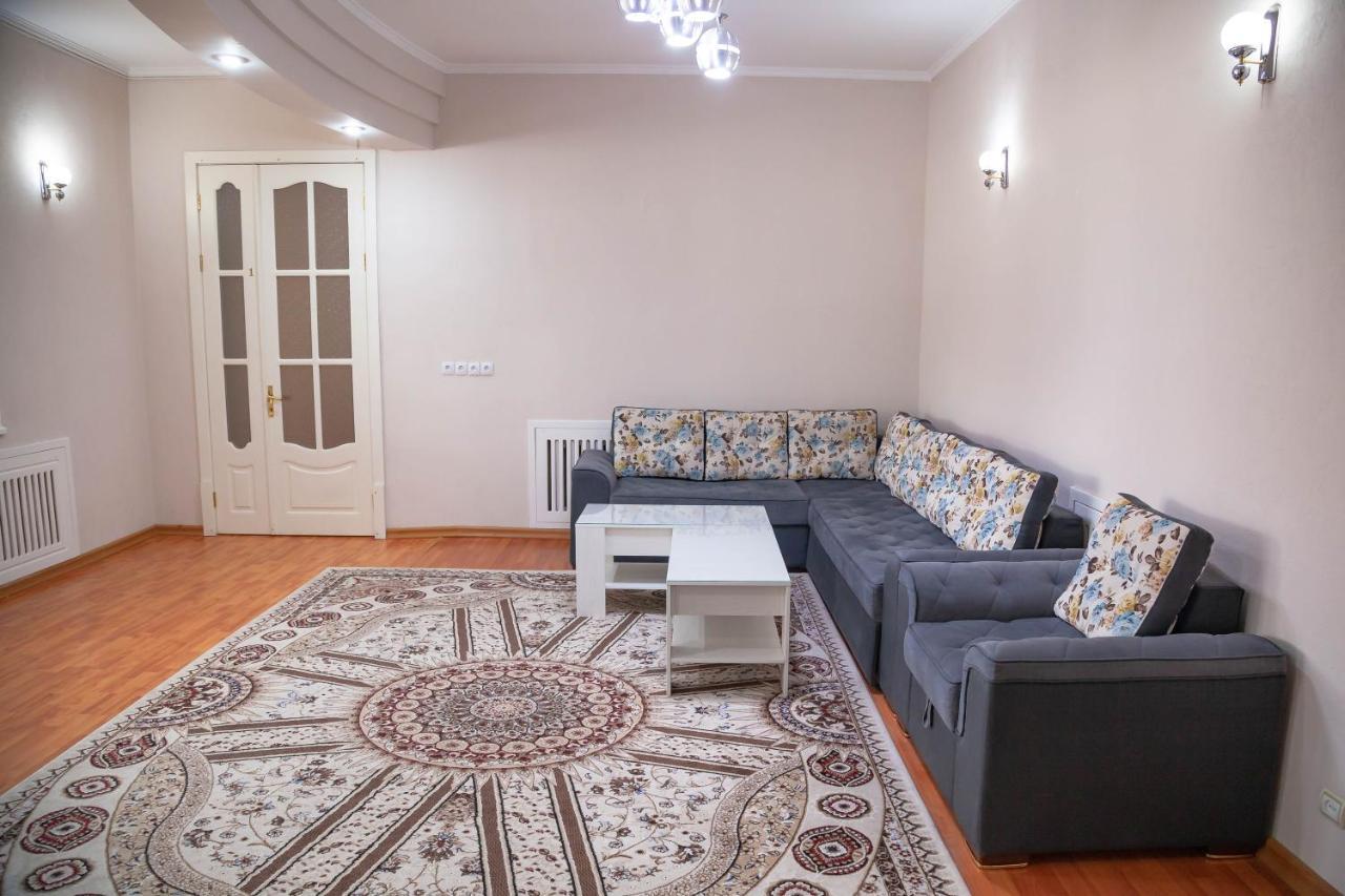 Ridon Lux Hotel Tasken Kültér fotó
